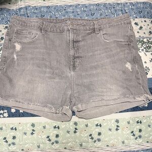 Grey old navy shorts